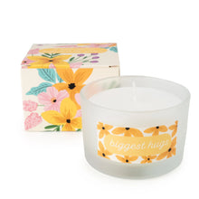 Load image into Gallery viewer, Single Candle Gift Set Hugs - Floral
