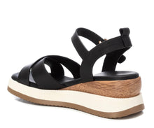 Load image into Gallery viewer, Carmela Black Leather Low Wedge Sandals
