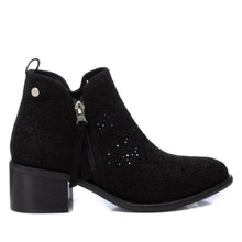 Load image into Gallery viewer, XTI Ankle Boot in Black
