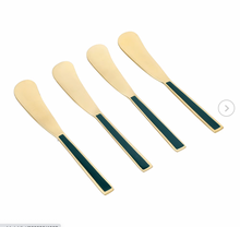 Load image into Gallery viewer, Artesà Butter Spreaders - Set of 4

