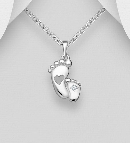 gifts for new mothers, gift ideas for new mums, mother and baby foot, family jewellery, baby foot necklace